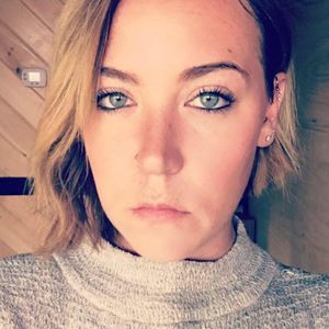 Meet your Posher, Simone